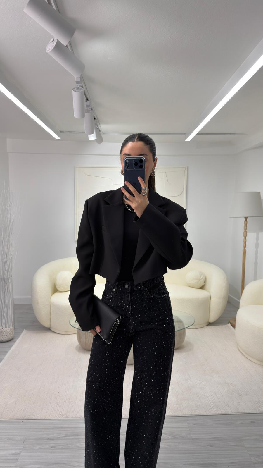 SİYAH LYZA CROP CEKET