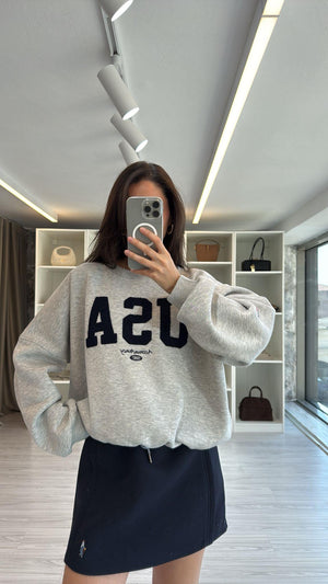OVERSIZE BASKILI SWEAT
