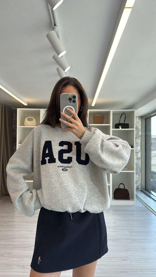 OVERSIZE BASKILI SWEAT