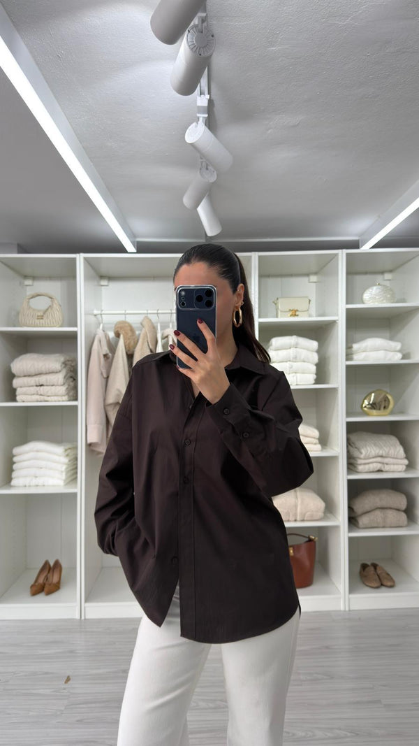KAHVERENGİ ASTRE OVERSIZE POPLİN GÖMLEK
